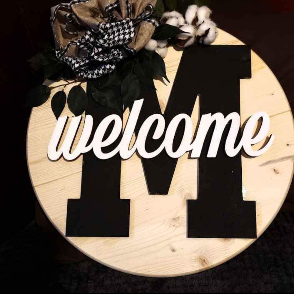 Chic Black and White Welcome Sign